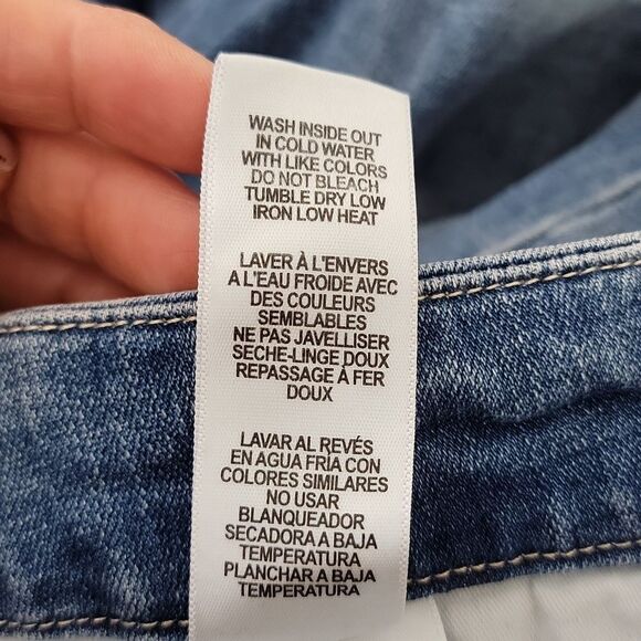 Good American. Blue Skinny Jeans with Distressed Details. Size 16. EUC - Picture 8 of 10